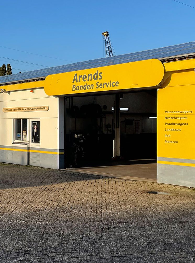 Arends Banden Service gevel